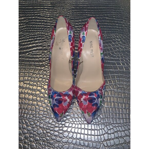 Nine West, Watercolor Floral Satin Pump, Size 8 M Spring Easter ready - Picture 1 of 10